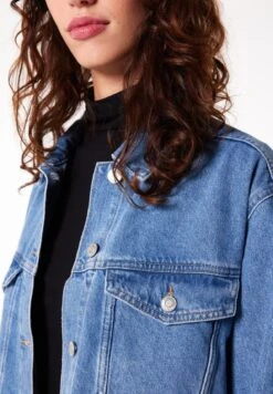 Hera - Spijkerjas - Denim Blue -America Today 0576cf4887b24d5297a4664bb735fefc