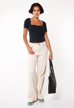 America Today -America Today 12db4fa2d0a846b7907a7eb7d21f8651