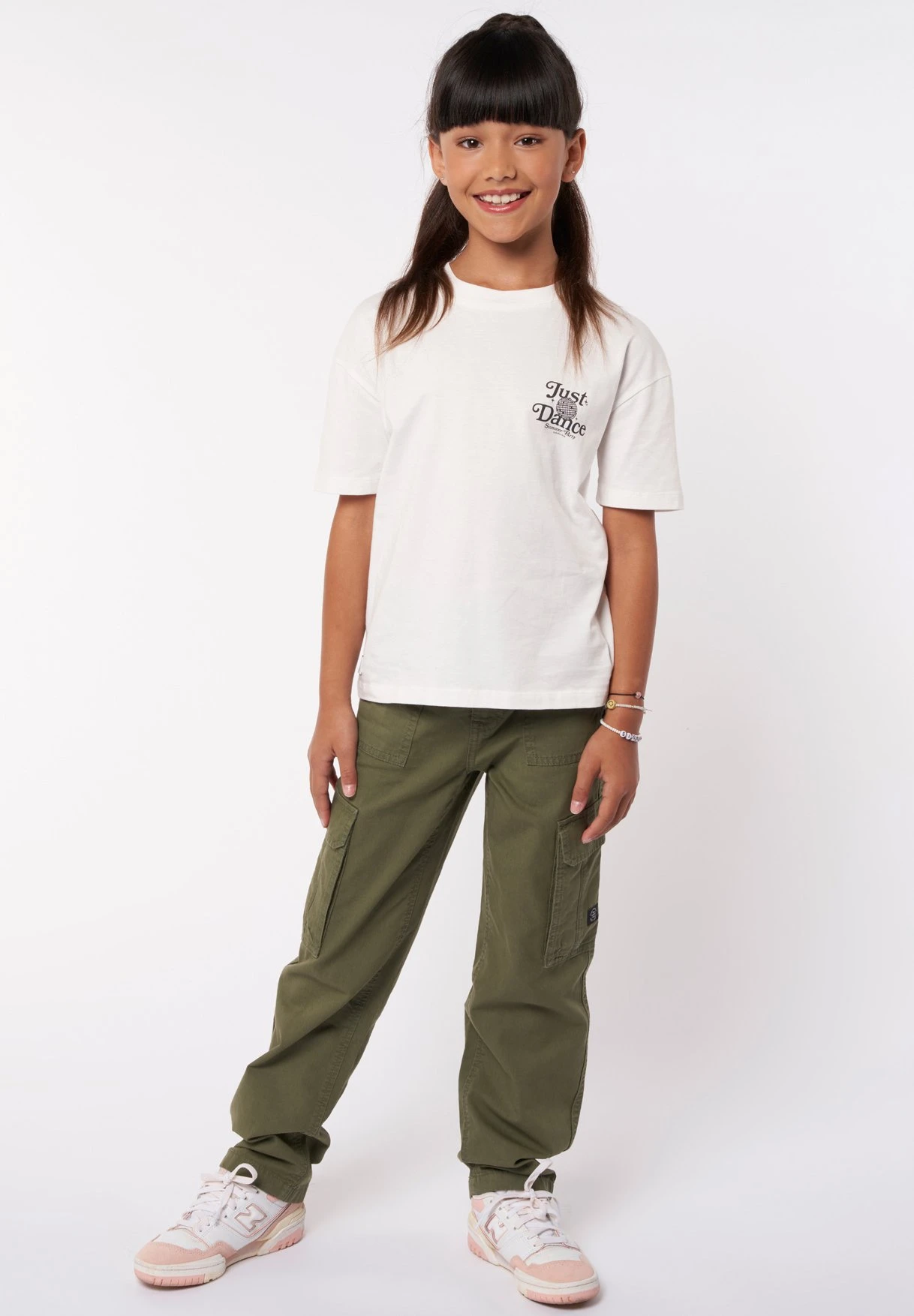 Estella Jr - T-Shirt Print - Off White 1 Estella Jr - T-Shirt Print - Off White