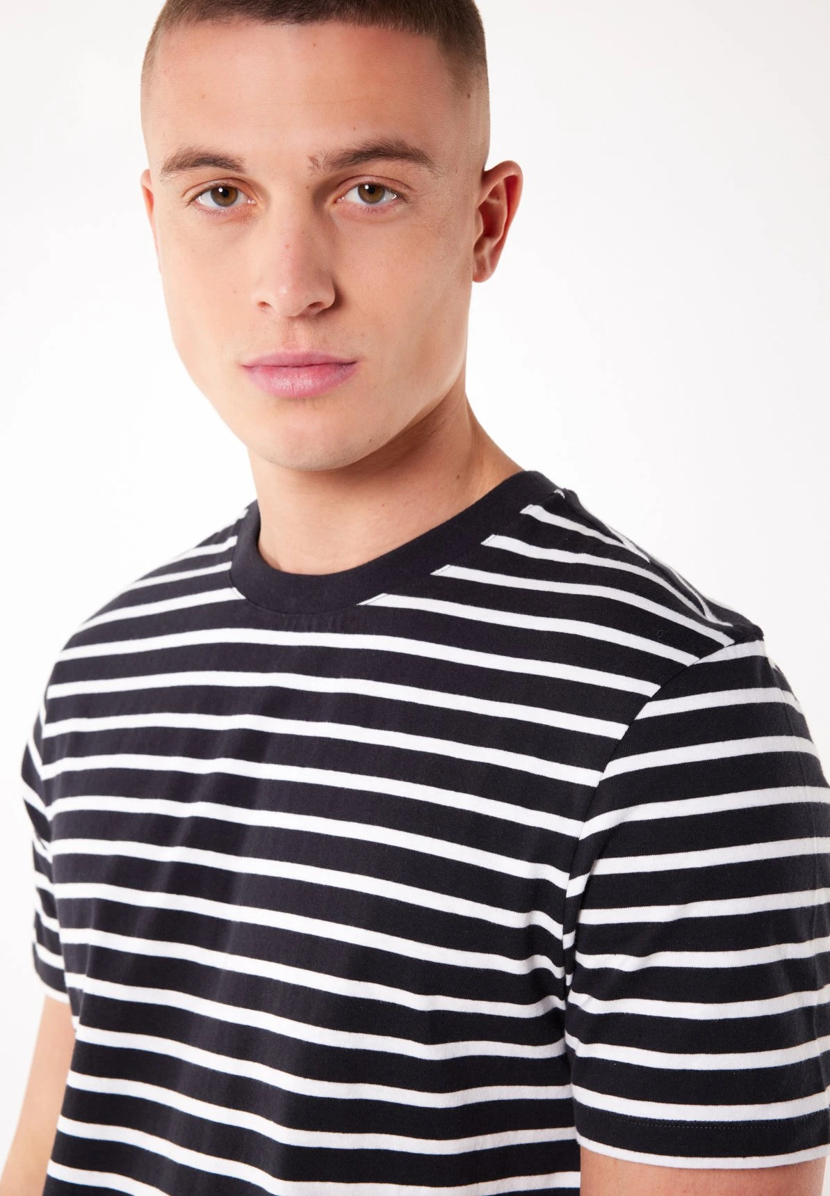 Eric - T-Shirt Print - Black White 4 Eric - T-Shirt Print - Black White - Afbeelding 4