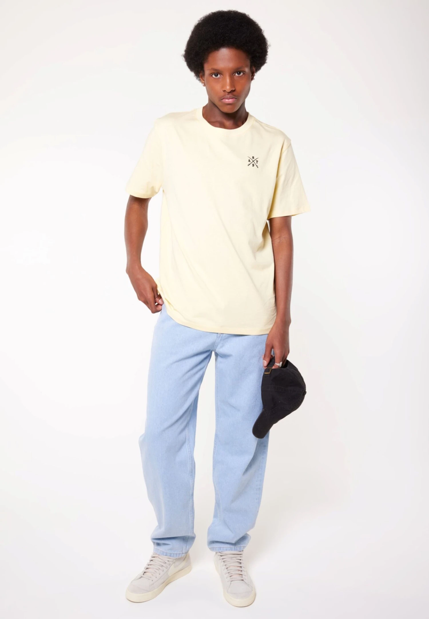 Dallas - Relaxed Fit Jeans - Bleached Denim 1 Dallas - Relaxed Fit Jeans - Bleached Denim