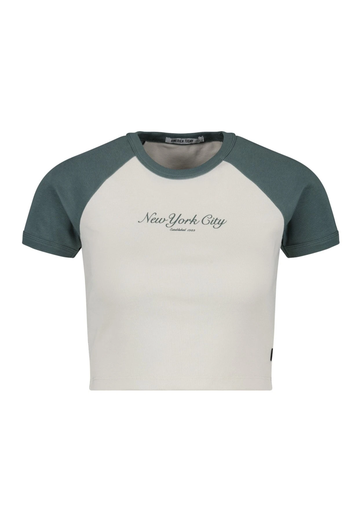 Eydie - T-Shirt Print - Cascade 1 Eydie - T-Shirt Print - Cascade