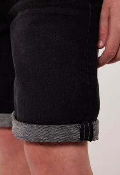 Robert Jr - Jeansshort - Black -America Today 49d2b53eb2144e7286790df680b1040e