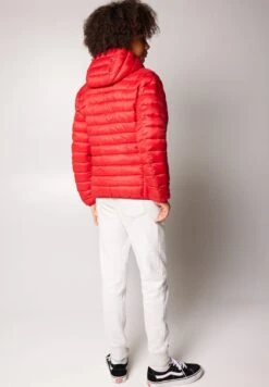 Alex Jr - Jas - Red -America Today 6e225c6042ca420babbb8d5874f84941