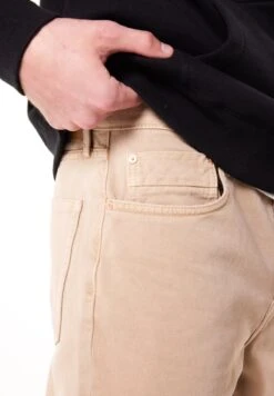 Denver - Straight Leg Jeans - Sand -America Today 6f62bea29ac24f4c95cbaa392eabadc2