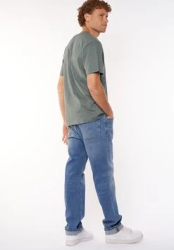 Eric - T-Shirt Print - Cascade -America Today 855b66fe8cdb4376a5d94f0c0bb5812e