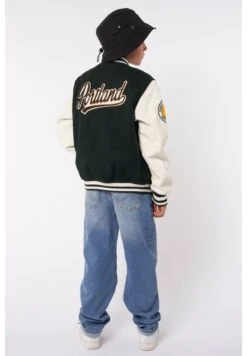 Julian Jr - Bomberjacks - Midnight Green -America Today 929c418164bb4e8586cc7ed3d310d3e3