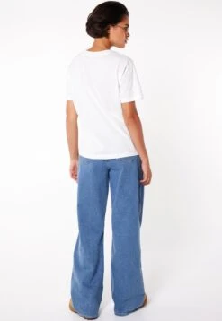 Elin Brooklyn - T-Shirt Print - Off White -America Today 997e7f1dc0184bb29991471bd40690f9