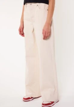 Olivia - Flared Jeans - Natural